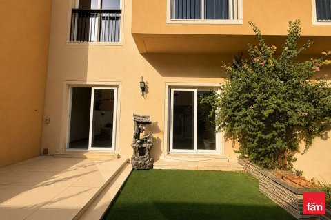 Maison de ville à Dubai, 3 chambres, 161 m², № 112884