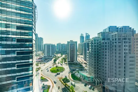 Снять в аренду офис в Barsha Heights (Tecom), Дубай: 161м², № 64536 - фото 19