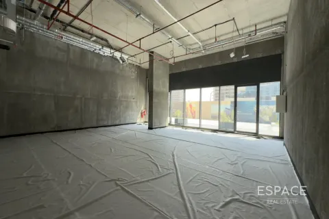 Снять в аренду магазин в Мохаммед Бин Рашид Сити, Дубай: 32м², № 64535 - фото 5