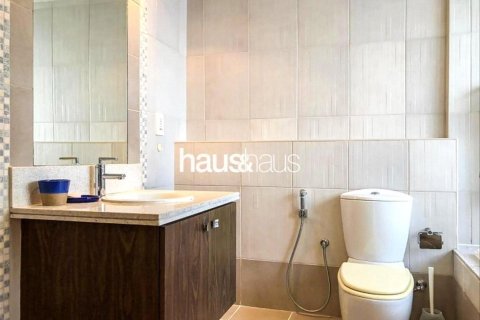 Apartamento en Executive Towers, Business Bay, Dubai, 1 dormitorio, 88 m², № 45137 - foto 11