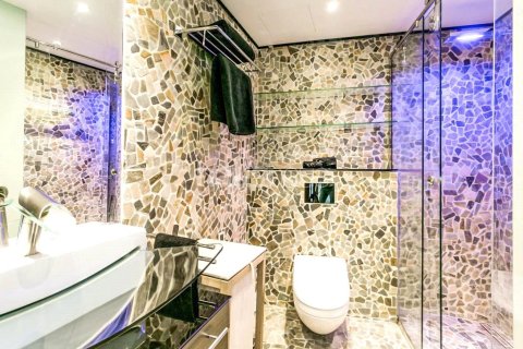 Снять в аренду квартиру в Дубай Марине, Дубай: 2 спальни, 143м², № 45135 - фото 6