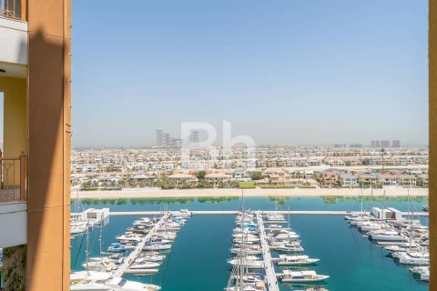 Apartment in Palm Jumeirah, Dubai 3 bedrooms, 377 sq.m. № 56947 - photo 8