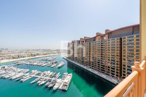 Apartment in Palm Jumeirah, Dubai 3 bedrooms, 377 sq.m. № 56947 - photo 9
