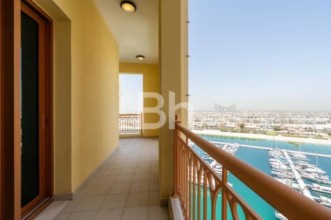 Apartment in Palm Jumeirah, Dubai 3 bedrooms, 377 sq.m. № 56947 - photo 4