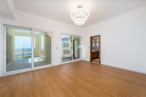 Apartment in Palm Jumeirah, Dubai 3 bedrooms, 377 sq.m. № 56947 - photo 15