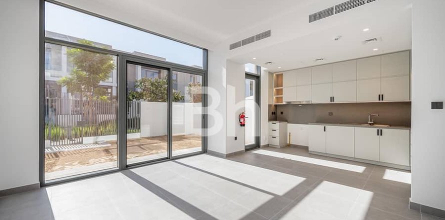 Таунхаус в Arabian Ranches 3, Дубай, 3 спальни, 146м², № 56952