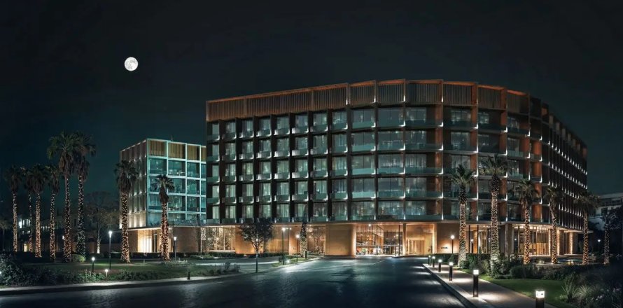 Propiedad comercial en Dubai, 95 m², № 67697