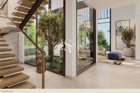 Villa in Nadd Al Sheba, Dubai 5 bedrooms, 572 sq.m. № 67792 - photo 14