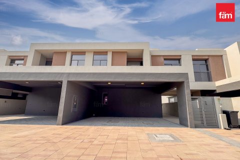 Villa en Dubai, 4 dormitorios, 266.9 m², № 67490 - foto 2