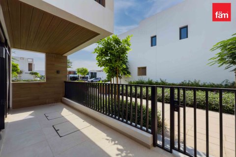 Adosado en Dubai, 3 dormitorios, 117.9 m², № 67486 - foto 5