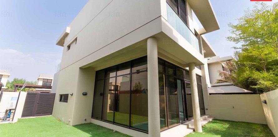 Maison de ville à Dubai, 3 chambres, 253 m², № 67479