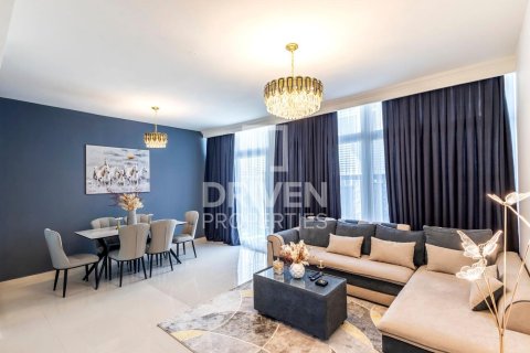 Снять в аренду таунхаус в DAMAC Hills (Akoya by DAMAC), Дубай: 3 спальни, 167м², № 20911 - фото 3