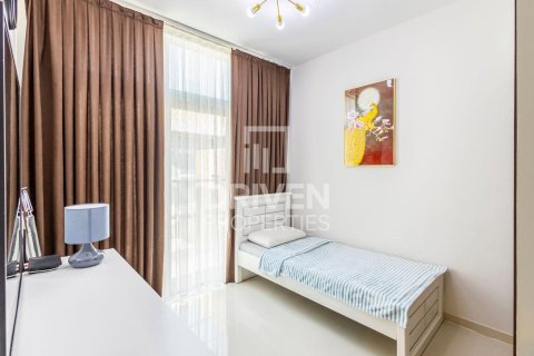 Снять в аренду таунхаус в DAMAC Hills (Akoya by DAMAC), Дубай: 3 спальни, 167м², № 20911 - фото 18