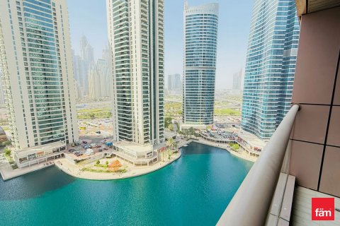 Снять в аренду квартиру в Дубае: 2 спальни, 121.7м², № 71911 - фото 9