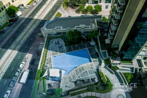 Apartment in Dubai Marina, Dubai 2 bedrooms, 144 sq.m. № 71007 - photo 20