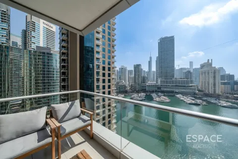 Apartment in Dubai Marina, Dubai 2 bedrooms, 144 sq.m. № 71007 - photo 1