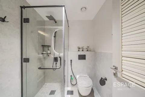 Apartment in Downtown Dubai (Downtown Burj Dubai), Dubai 2 bedrooms, 244 sq.m. № 71008 - photo 18