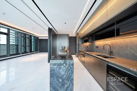 Apartment in Business Bay, Dubai 3 bedrooms, 257 sq.m. № 71009 - photo 10