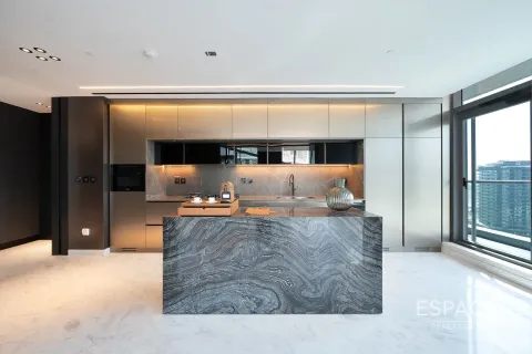 Apartment in Business Bay, Dubai 3 bedrooms, 257 sq.m. № 71009 - photo 11