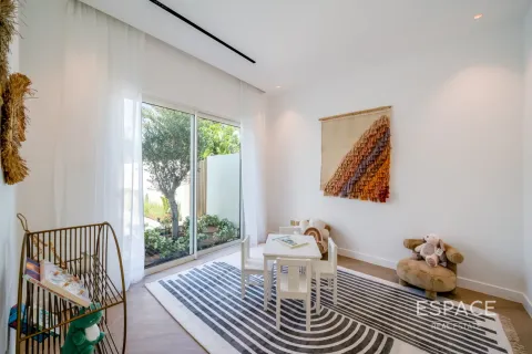 Villa in Meadows, Dubai 5 bedrooms, 344 sq.m. № 71006 - photo 14