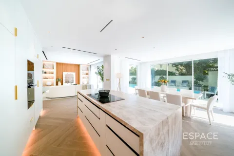 Villa in Meadows, Dubai 5 bedrooms, 344 sq.m. № 71006 - photo 7