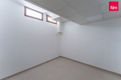 Townhouse in Wadi Al Safa 2, Dubai 3 bedrooms, 205.6 sq.m. № 135223 - photo 17