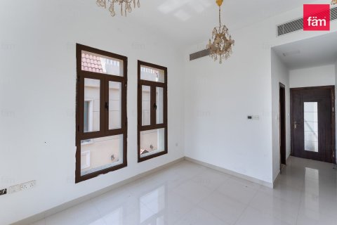 Townhouse in Wadi Al Safa 2, Dubai 3 bedrooms, 205.6 sq.m. № 135223 - photo 9