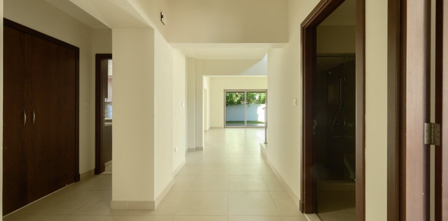 Villa in Lila, Arabian Ranches 2, Dubai 5 bedrooms, 344.6 sq.m. № 142050