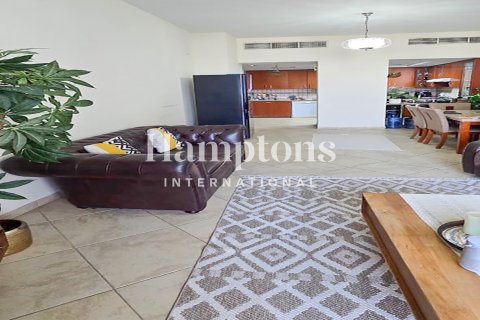 Appartement à Green Community Motor City, Motor City, Dubai, 2 chambres, 185.80600000 m², № 99813 - photo 5