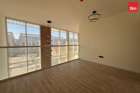 Villa in Dubai 4 bedrooms, 202.7 sq.m. № 139629 - photo 6