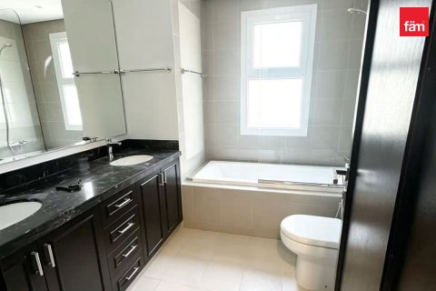 Villa in Dubai 3 bedrooms, 259.9 sq.m. № 139626 - photo 11