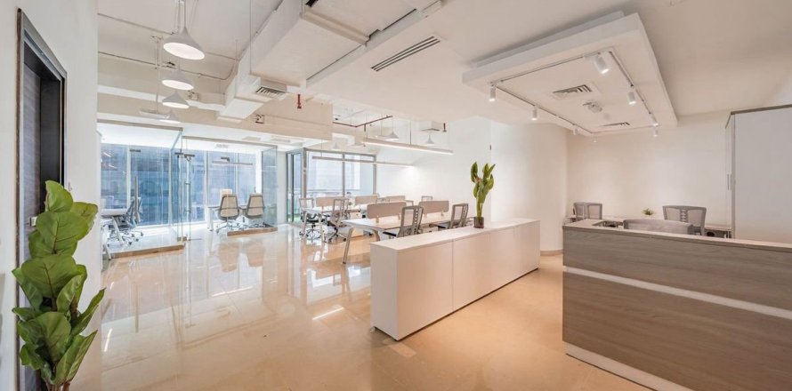 Office in Business Bay, Dubai 126.9 sq.m. № 139628