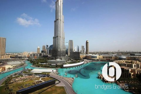 Apartment in Downtown Dubai (Downtown Burj Dubai), Dubai 3 bedrooms, 221 sq.m. № 115736