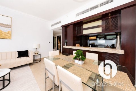 Apartment in Downtown Dubai (Downtown Burj Dubai), Dubai 2 bedrooms, 133 sq.m. № 115738 - photo 4