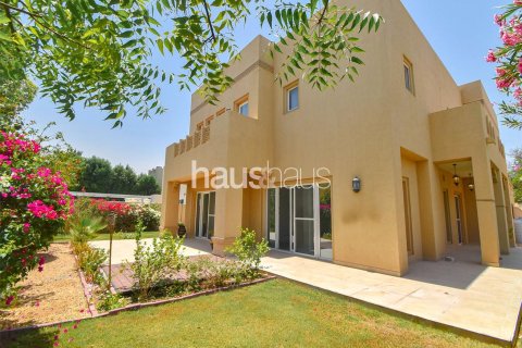فيلا في المرابع العربية, دبي 5 غرف نوم , 450 م² رقم 44807 - صورة 1