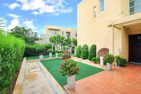 Villa in Arabian Ranches, Dubai 5 bedrooms, 456 sq.m. № 44808 - photo 15