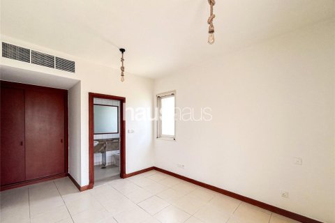 Villa in Arabian Ranches, Dubai 5 bedrooms, 456 sq.m. № 44808 - photo 14