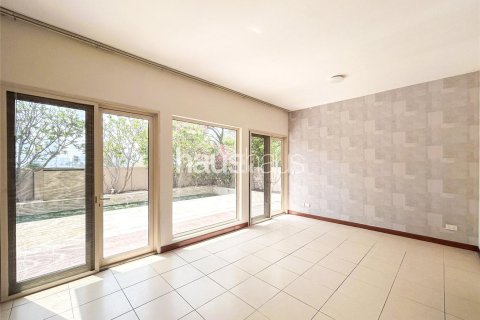 Villa in Arabian Ranches, Dubai 5 bedrooms, 456 sq.m. № 44808 - photo 7