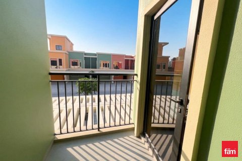 Townhouse in Dubai 4 bedrooms, 143.9 sq.m. № 110115 - photo 7