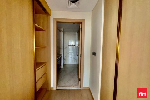 Снять в аренду квартиру в Даунтаун Дубай (Даунтаун Бурдж Дубай), Дубай: 2 спальни, 165.9м², № 110114 - фото 8