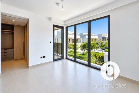 Villa en Tilal Al Ghaf, Dubai, 5 dormitorios, 311 m², № 141863 - foto 8