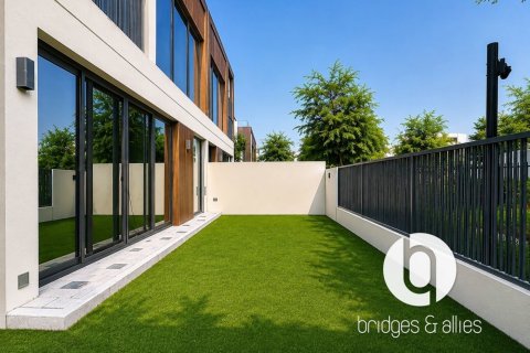 Villa en Tilal Al Ghaf, Dubai, 5 dormitorios, 311 m², № 141863 - foto 2
