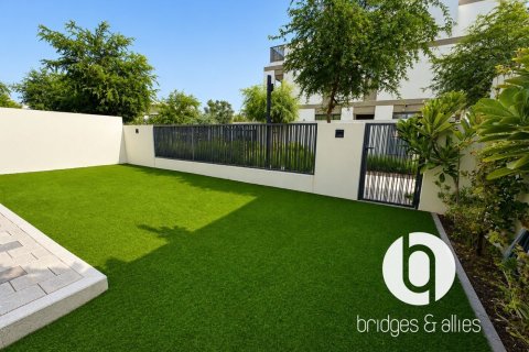 Villa en Tilal Al Ghaf, Dubai, 5 dormitorios, 311 m², № 141863 - foto 15