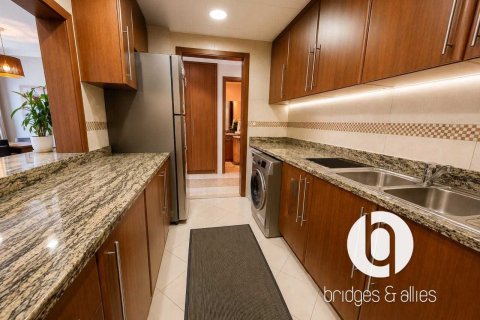 Apartamento en Jumeirah Lake Towers, Dubai, 2 dormitorios, 152 m², № 141866 - foto 8