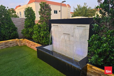 Снять в аренду таунхаус в Meydan, Дубай: 4 спальни, 287.7м², № 84217 - фото 22