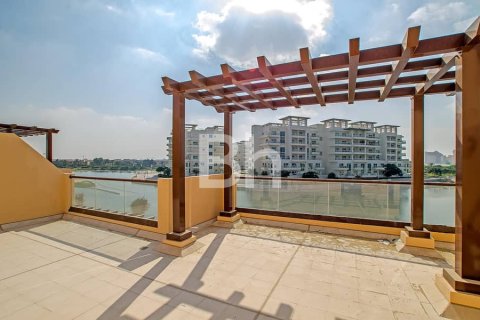 Снять в аренду таунхаус в Jumeirah Islands, Дубай: 4 спальни, 337м², № 23012 - фото 5