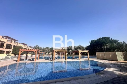 Снять в аренду таунхаус в Jumeirah Islands, Дубай: 4 спальни, 337м², № 23012 - фото 15