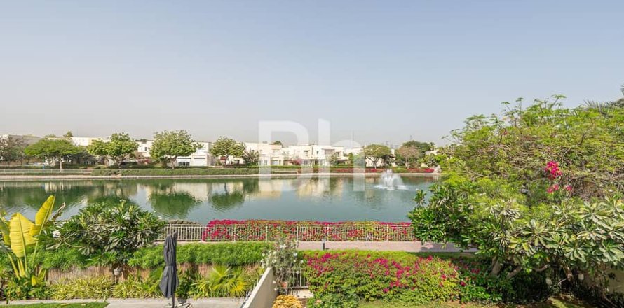 Вилла в The Springs, Дубай, 3 спальни, 270м², № 23015