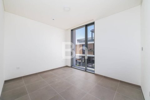 Townhouse in Arabian Ranches 3, Dubai 4 bedrooms, 287 sq.m. № 23013 - photo 11