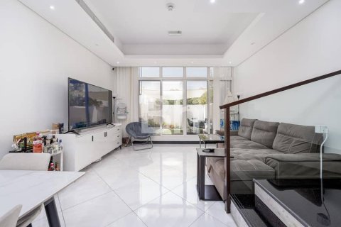 Townhouse in Jumeirah Village Triangle, Dubai 2 bedrooms, 127 sq.m. № 21038 - photo 11